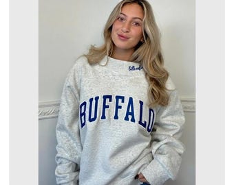 Sudadera bordada de cuello alto personalizada • Polar de algodón orgánico, cualquier letra