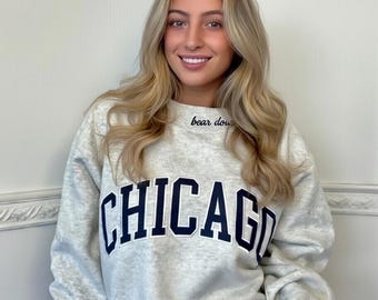 Sudadera Chicago Fan • Cuello alto de algodón grueso y bordado