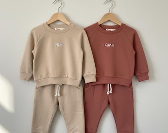 Conjunto deportivo de algodón orgánico personalizado / Chándal con nombre bordado