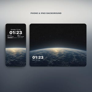 Könnte beinhalten: Eine digitale Anzeige mit einem Telefon- und iPad-Hintergrundbild, das die Erde bei Nacht aus dem Weltraum mit einem Sonnenaufgangshorizont zeigt. Der Telefonbildschirm zeigt die Uhrzeit 01:23, das Datum Montag, 13. Juli und Wetterdaten.