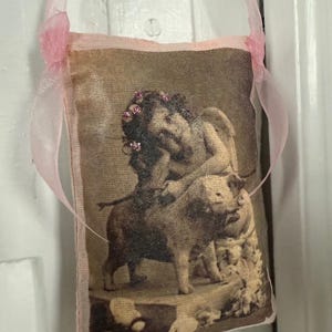 Bolsita vintage de niña con cerdo, con purpurina, rellena de lavanda francesa