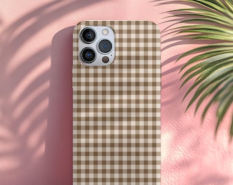 Brown Gingham Phone Case: Retro Checkered Design