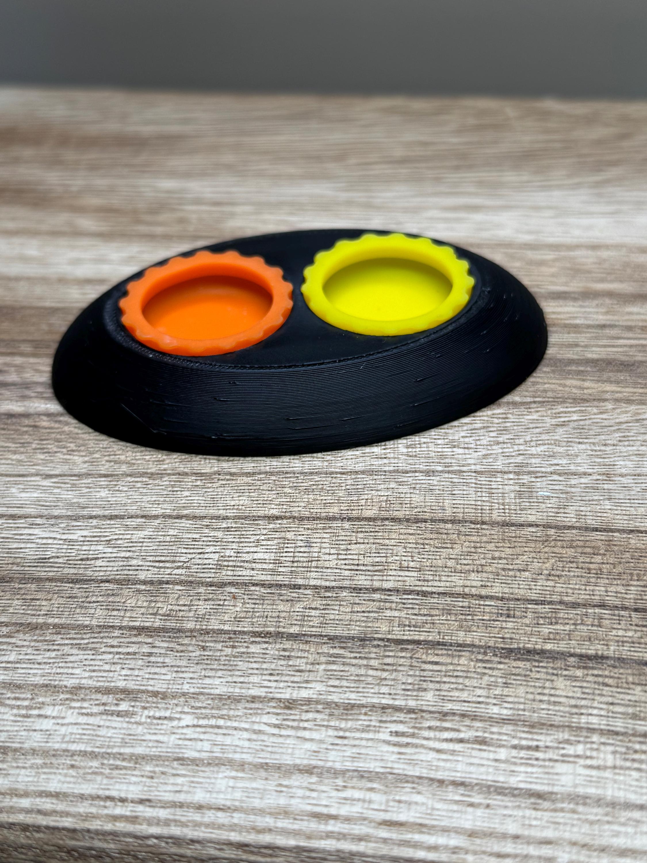 Reptile Feeder Cup Holder with 2 Silicone Cups | Double Feeding Dish for Geckos, Lizards, and Exotic Pets - Thumbnail 3