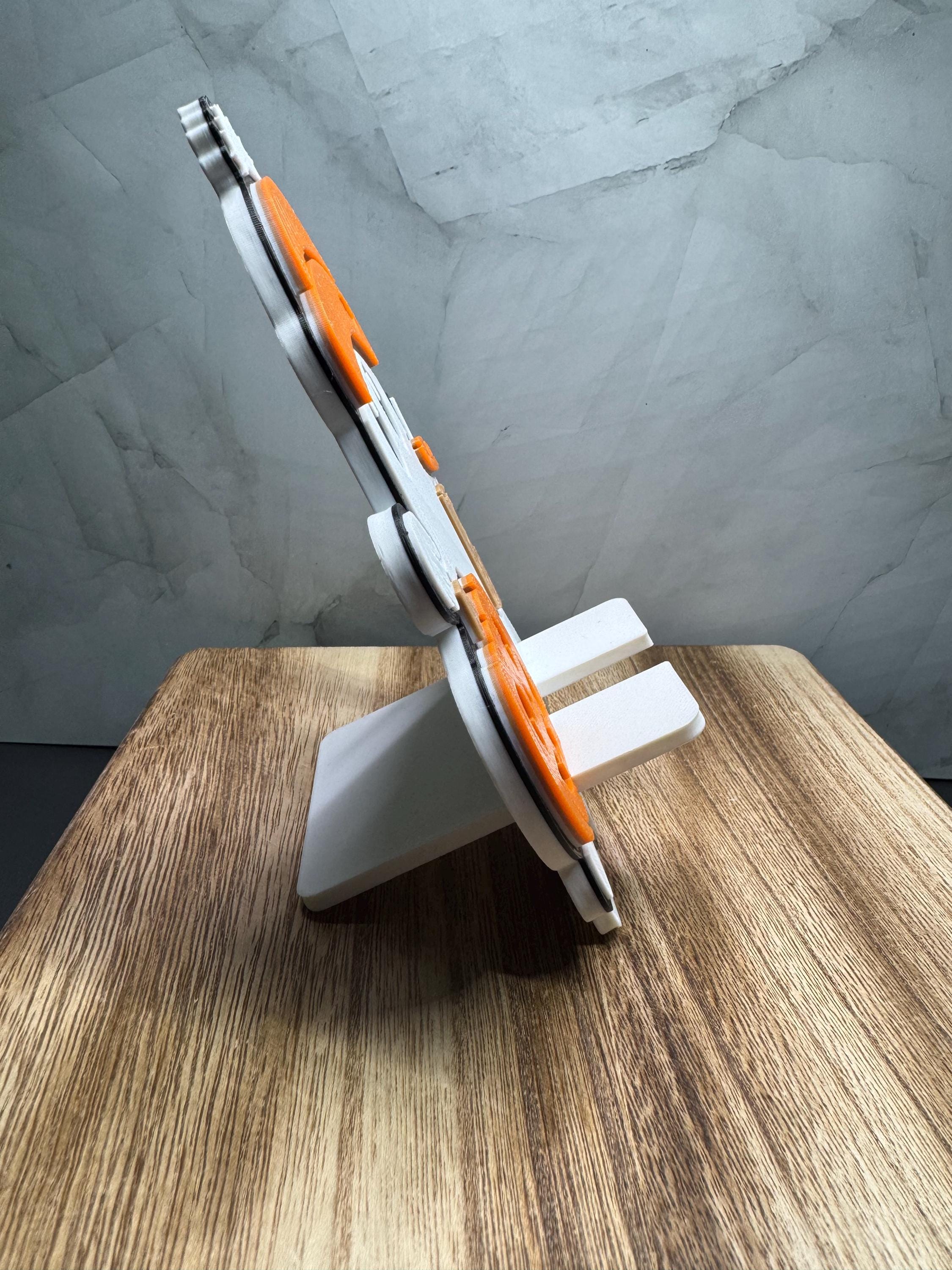 3D Printed Phone Holder – Fun & Functional Stand in a Variety of Designs - Thumbnail 3