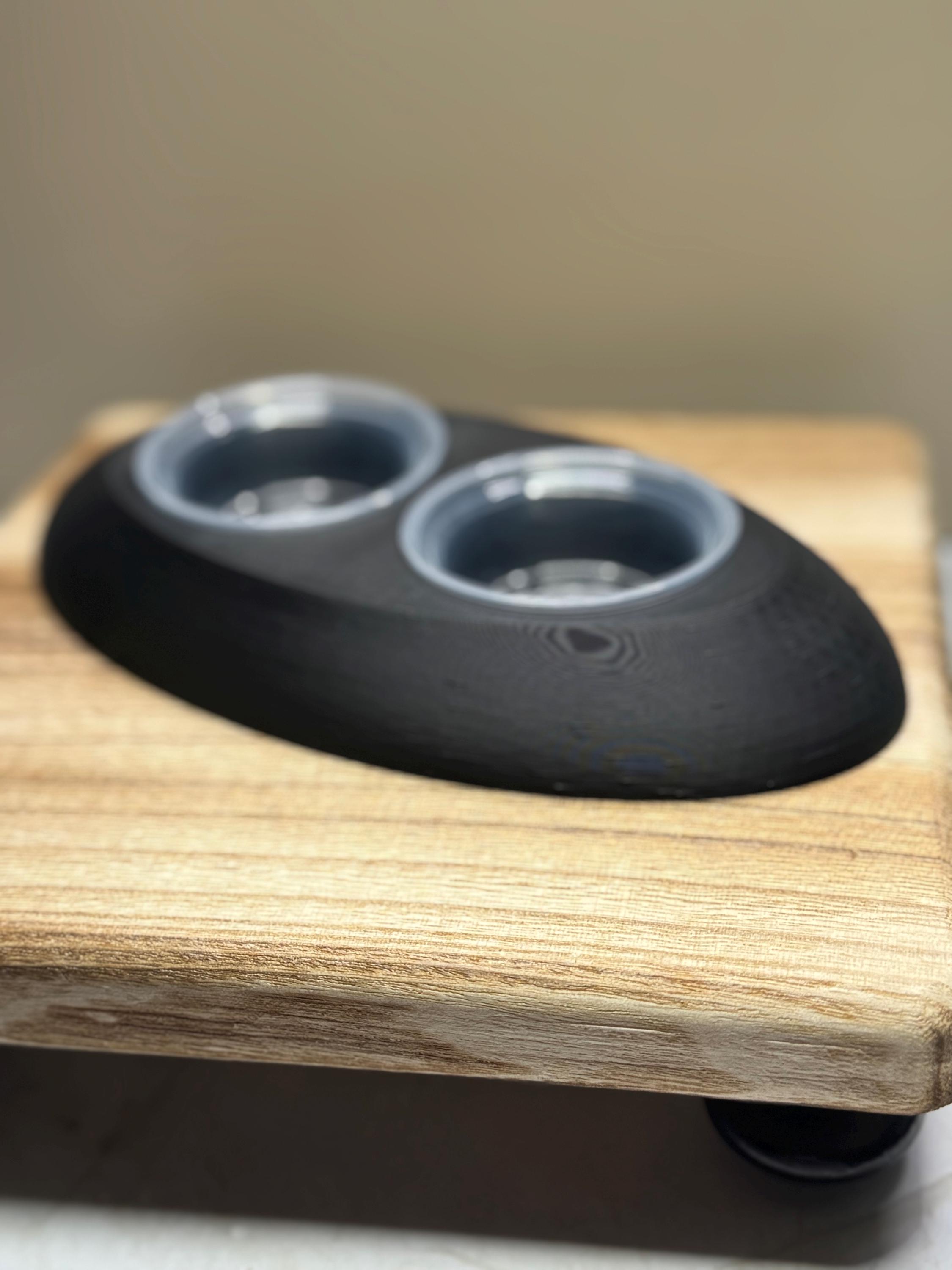 Reptile Feeder Cup Holder with 2 Cups | Double Feeding Dish for Geckos, Lizards & Exotic Pets (1oz Cups Included) - Thumbnail 2