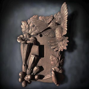 トランペットヴァインフラワーとハチドリのブロンズ彫刻ライトスイッチカバープレート