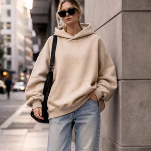 Essential Oversized Fleece Hoodie 385 GSM – Heavyweight Marled Unisex Hoodie, Drop Shoulder, Cozy Streetwear Basic