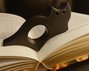 Cat Thumb Book Page Holder: 3D Printed Reading Accessory