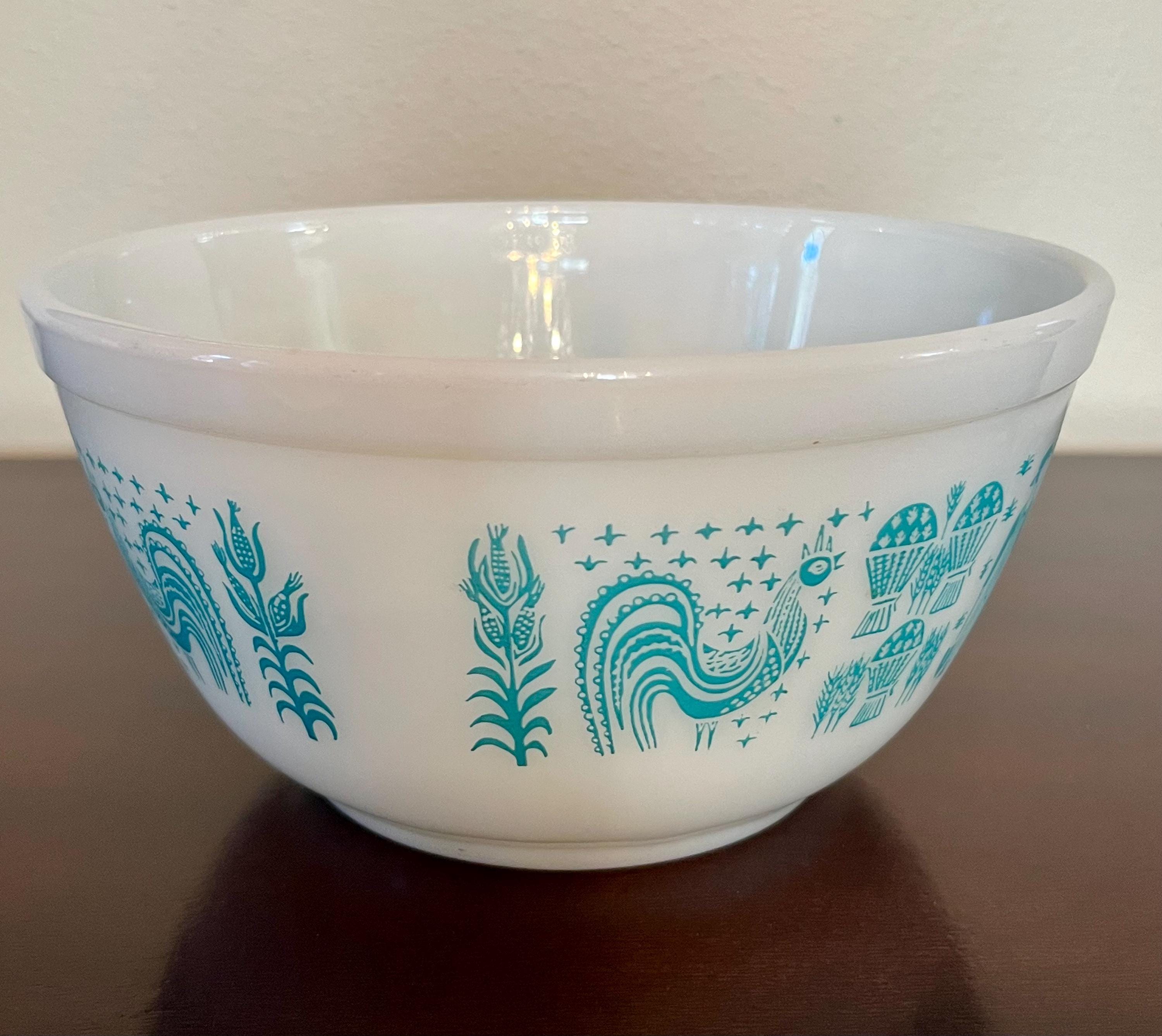 Vintage Pyrex Butterprint 402 Mixing Bowl – 1.5 Quart – Turquoise Amish ...