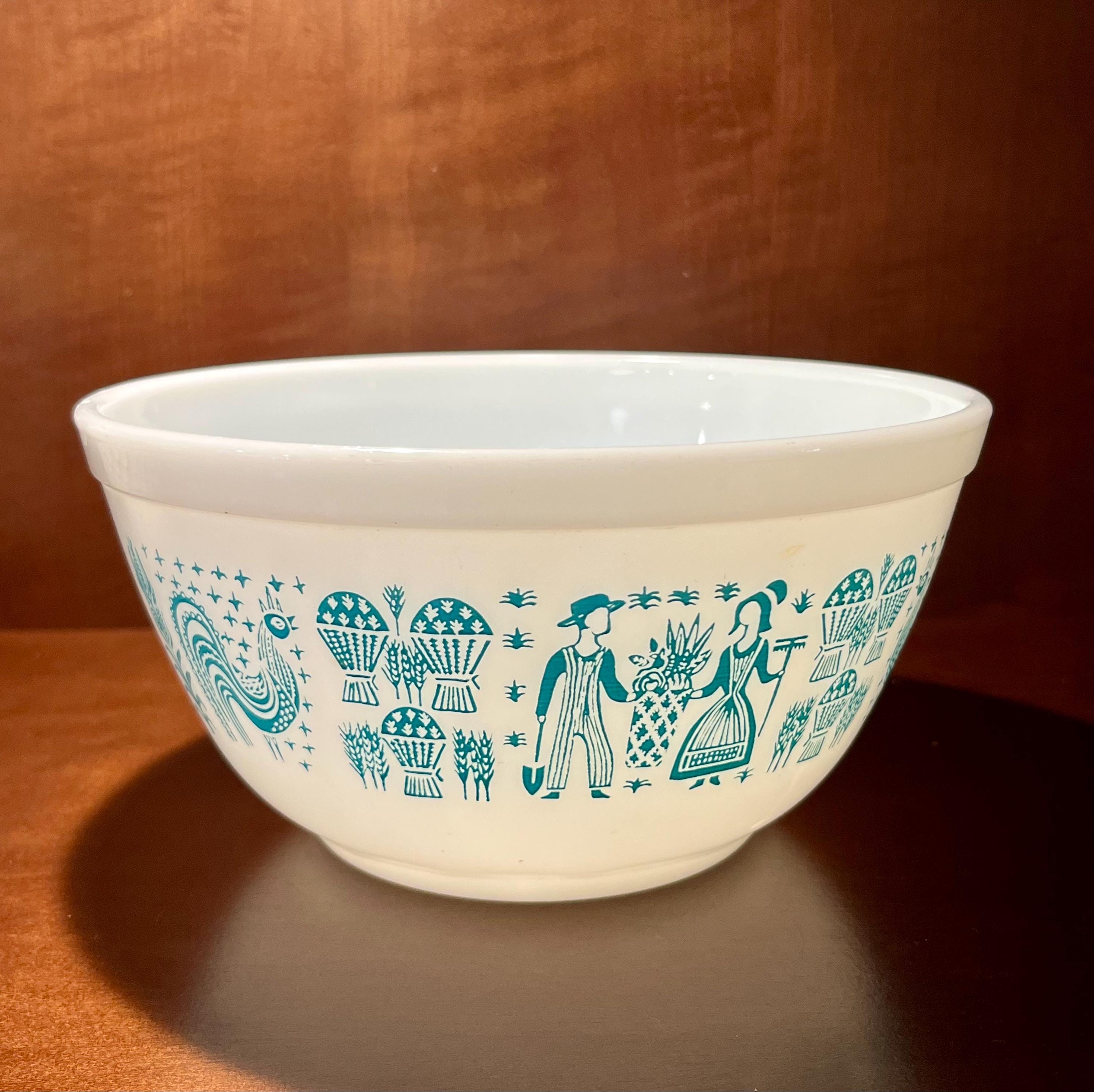 Vintage Pyrex Butterprint 402 Mixing Bowl – 1.5 Quart – Turquoise Amish ...