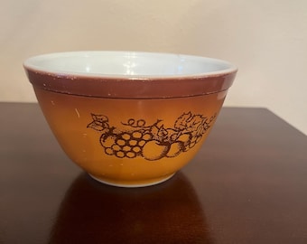 Vintage Pyrex Herbsternte Schüssel - 1,5 Pint Orange Fruit Design