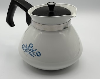 Vintage Corning Ware korenblauwe 6-kops koffietheepot P-104 | Kookplaatkaraf VS