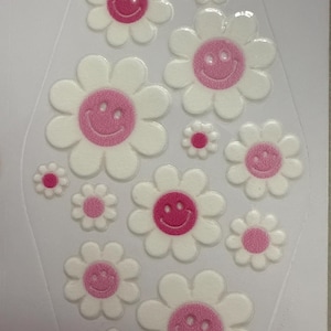 Smiley Face Flower Keychain Wrap