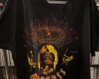 Vintage 90's Red Hot Chili Peppers One Hot Minute World Tour 1997