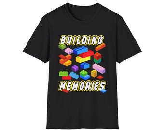 Gebäude Erinnerungen Unisex T-Shirt | Fun Bricks Graphic Tee | Perfektes Geschenk für Kinder und Erwachsene | Bausteine |  Familienzuordnung