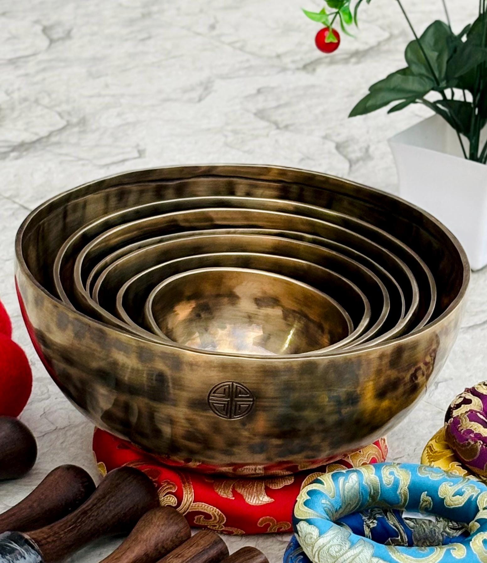 7 Chakra Full Moon Singing Bowl Set: Tibetan Sound Healing & Meditation ...
