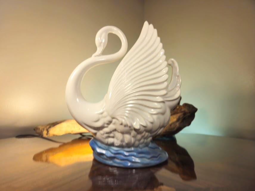 Maddux Swan Lamp - Etsy