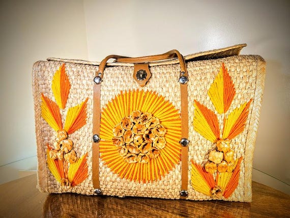 Vintage 1970s Straw Tote Bag | Raffia Floral Applique, Boho Beach Market