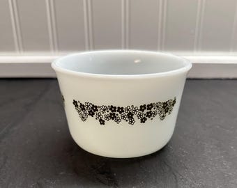 Pyrex Spring Blossom Crazy Daisy Sugar Bowl Small Vintage Milk Glass Replacement