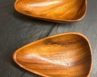 Juego de 2 platos vintage de madera hechos a mano para dulces/frutos secos, 18 x 10 cm, Royal Acacia, Filipinas