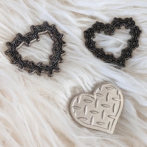 Deathmatch wrestling heart pins