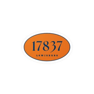 Peut inclure: Un autocollant ovale avec un fond orange et une bordure bleu marine. Le numéro "17837" est en bleu marine, avec "Lewisburg" imprimé en dessous dans la même couleur. L'autocollant est sur fond blanc.