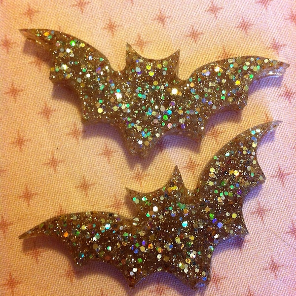 glitterbomb resin bats - charm or magnet - geekery fairykei cosplay pastelgoth edm raver goth