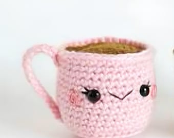 Taza de café a crochet amigurumi: decoración de peluche hecha a mano
