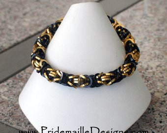 Square Wire Byzantine Bracelet - Black and Gold Rings