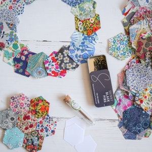 Pack of 49 1 2.5cm Pre-cut Liberty lawn EPP Hexies and corresponding paper templates 0.75 2cm English Paper Piecing. image 3