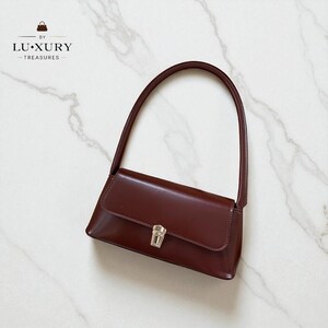 Vegan PU Leather Baguette Bag – Minimalist Underarm Purse for Women