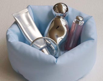 Organizer gonfio in cotone fatto a mano: portaoggetti azzurro