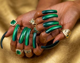 Magnetic Green Talon Nails | Dark Forest Cat Eye Claw Set
