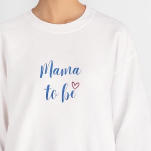 Mama to be Heavy Blend™ Crewneck Embroidered Sweatshirt