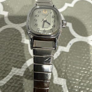Working‎ Timex Square Womens Watch Silver Tone 28mm Fancy Leather Band MINT Cond Timex Women Square Wristwatches for sale | eBay main image 2