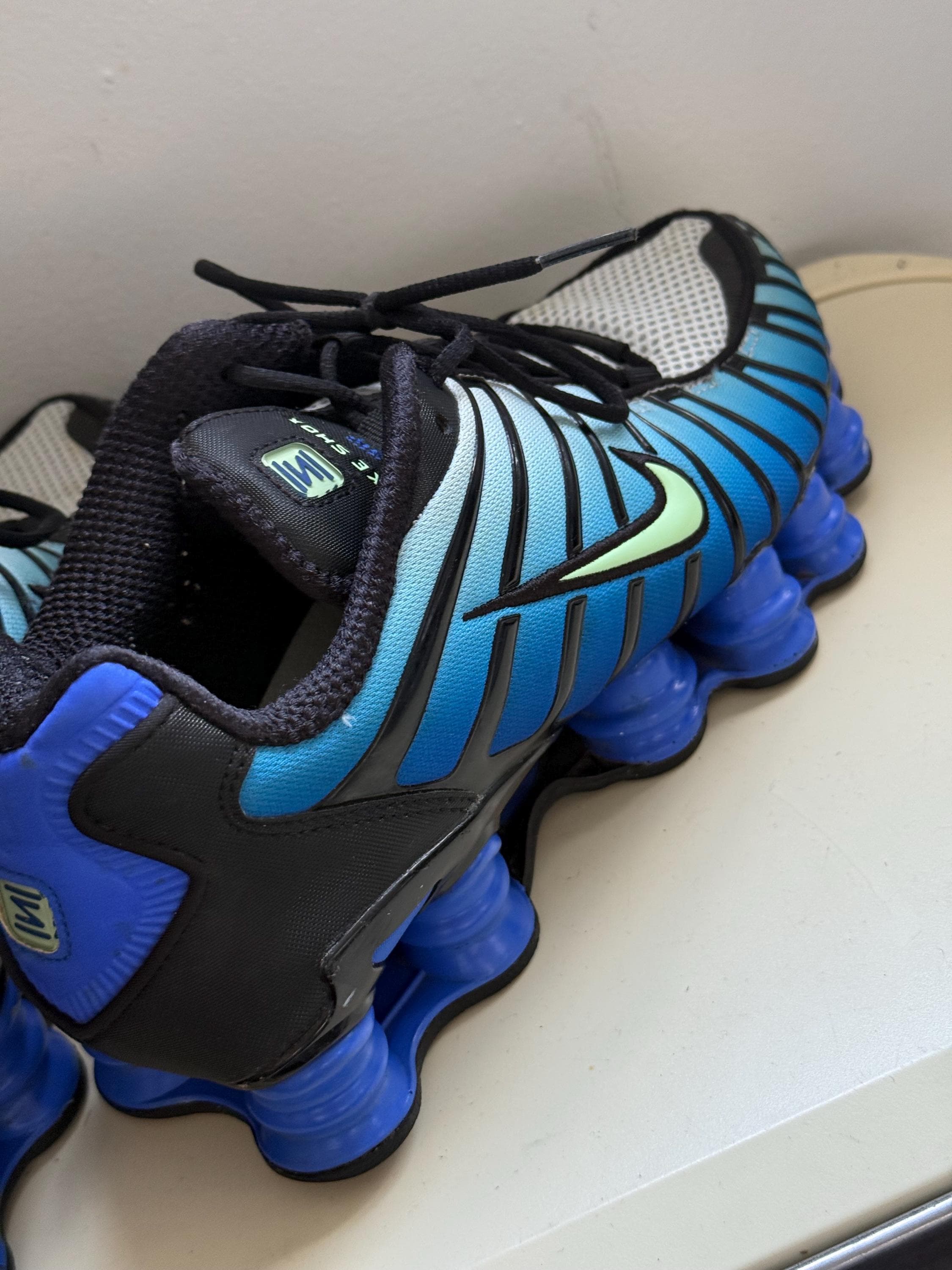 Nike Shox TL 