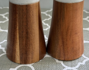 Saliera e pepiera Tablecraft