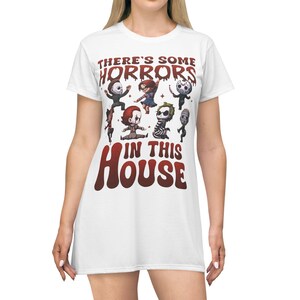 Chic Horror T-Shirt Dress: Spooky Halloween Party Outfit