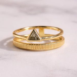 Peridot dubbele ringband van Caitlyn Minimalist • Vintage art-deco peridot-edelsteenring • Statementsieraden • Kerstcadeau voor haar