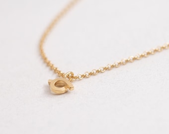 Small open circle gold necklace