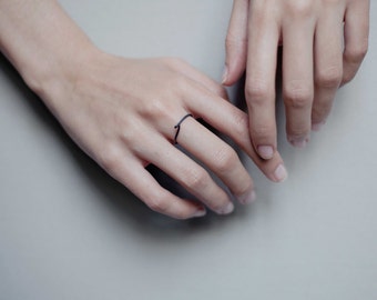 Twisted silver ring, modern and minimal, perfect gift