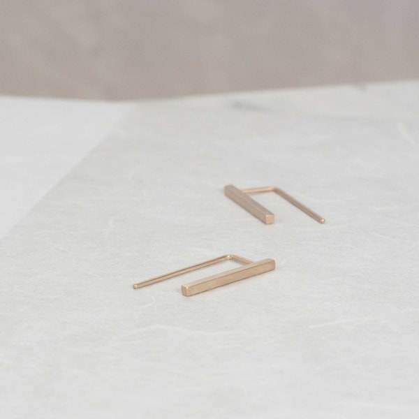 Simple bar threader earrings in Rose Gold