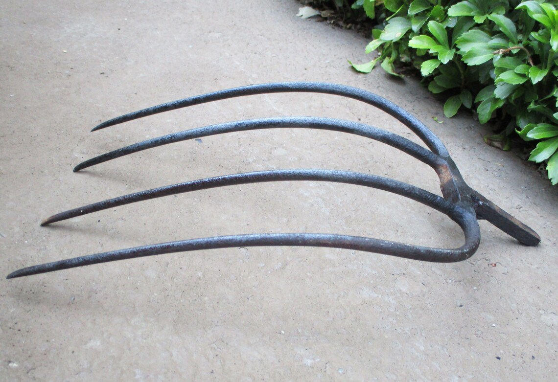 Pitch Fork Four Prong Pitch Fork Head Vintage Farm Tool Etsy
