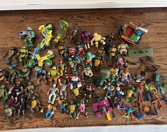 Vintage 1990s Teenage Mutant Ninja Turtles Lot 46 Figures Weapons Accessories
