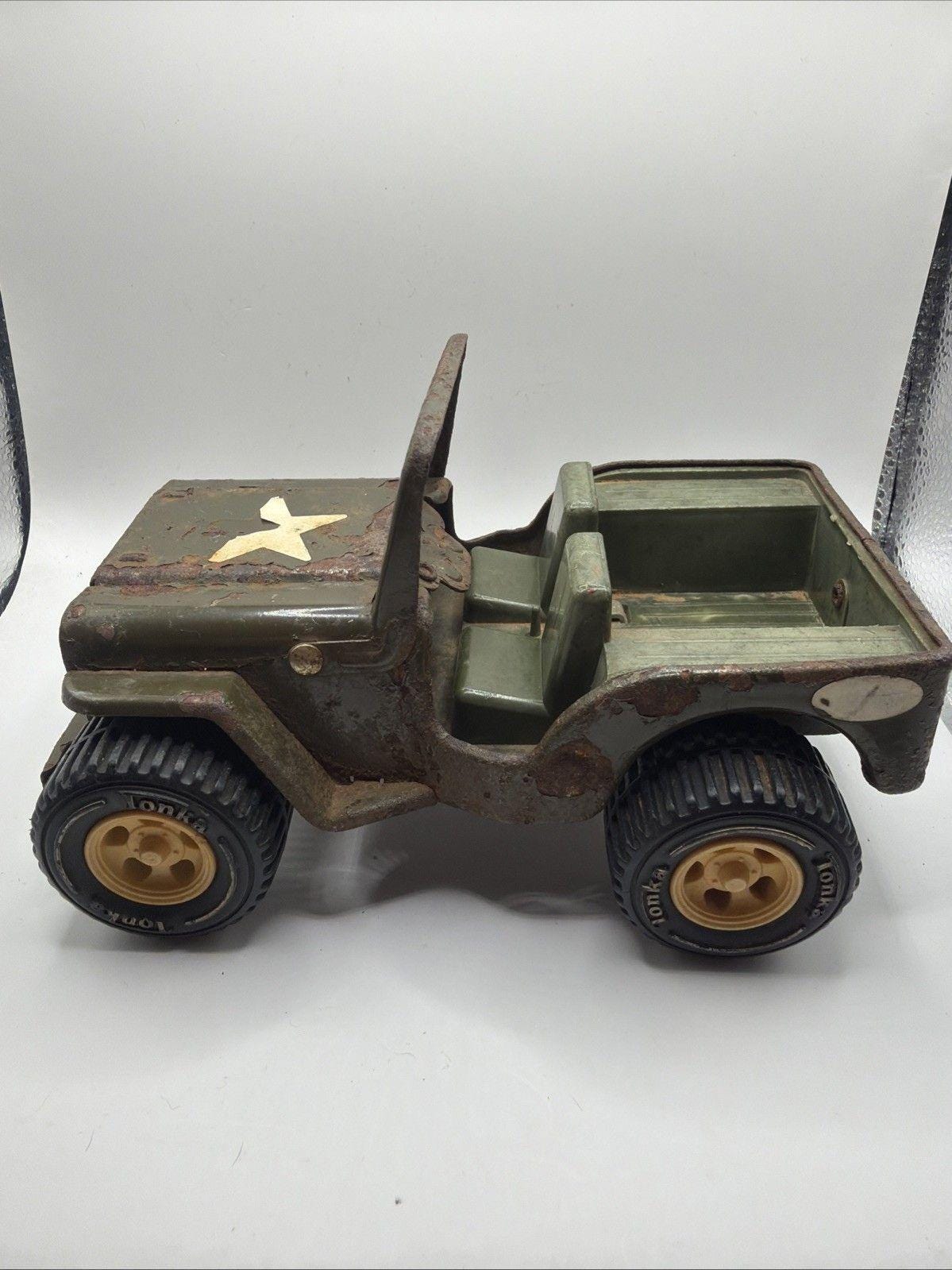JOUET ANCIEN EN Tole « La Jeep D’anatole », Dite « Jeep Dubout » Annee