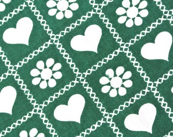 Vintage 1960s Cotton Fabric: Green Heart Flower Checkered Print
