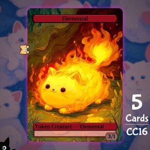 Puede incluir: Carta de fantasía con un gato amarillo envuelto en llamas, llamado "Elemental". La carta tiene una pancarta roja con el texto "Token Creature - Elemental" y una fuerza/resistencia de 3/1. El fondo es un patrón de gatos azules y blancos.