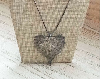 Leaf Pendant and Chain Necklace of Charcoal Gray and Gold Tone Metal Open Work Vintage Jewelry Gifts for Her Mothers Day Yours, Occasionally