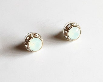 Faux Fire Opal Rhinestone Stud Earrings Aretes Silver Tone Vintage Jewelry Vendimia Joyeria Yours, Occasionally
