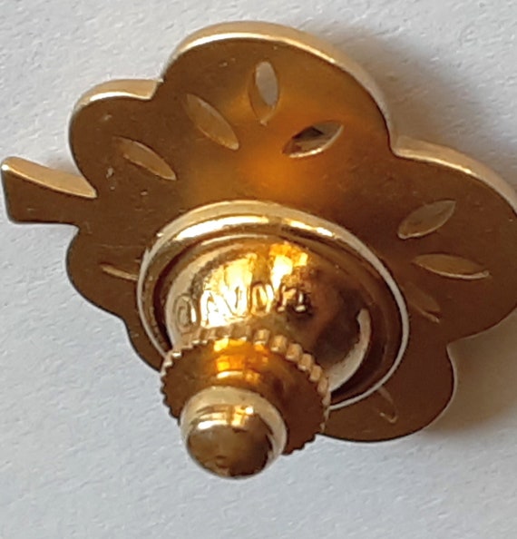 Vintage Avon Christmas Pin: Gold Partridge in Pea… - image 8